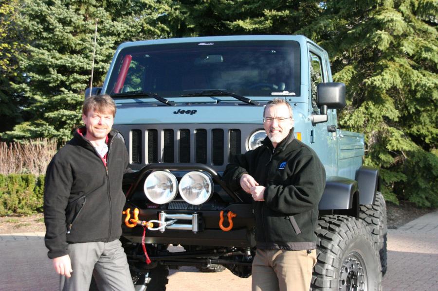 Jeep Mighty FC Concept 2012 года  (фото 12 из 30)